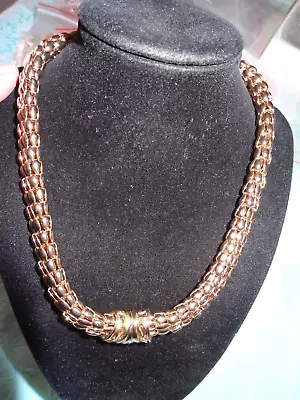 Gold Tone Metal Magnetic Clasp Mash Necklace • $2.99