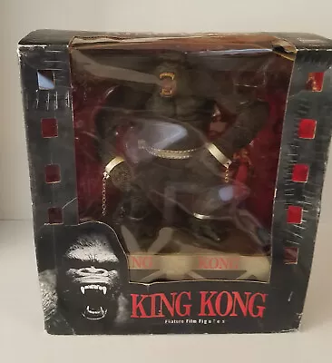 King Kong McFarlane Toys 2000 Movie Maniacs 3  NIB Box Does Show Wear • $69.99