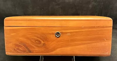 Vintage Lane Miniature Cedar Chest Massachusetts • $26