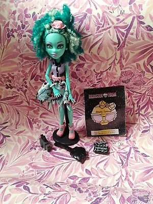 COMPLETE Monster High - Honey Swamp Doll - Frights Camera Action 2013 Mattel • $28.64