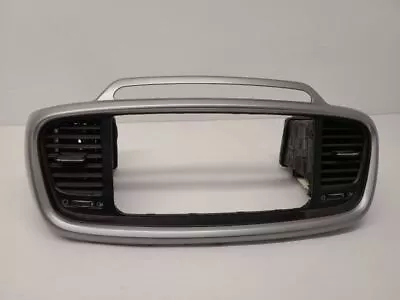 2016-2020 Kia Sorento Radio Center Dash Surround Bezel Trim 84740c6100cp5 • $102.20