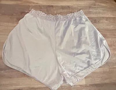 Vintage Unbranded Union Made ILGWU Small Lavender Nylon Tap Pants Panties Shorts • $29.99