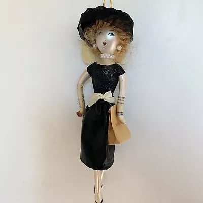 Vintage Italian Glass De Carlini Lady Shopper Ornament Croissants Black Dress • $19.99