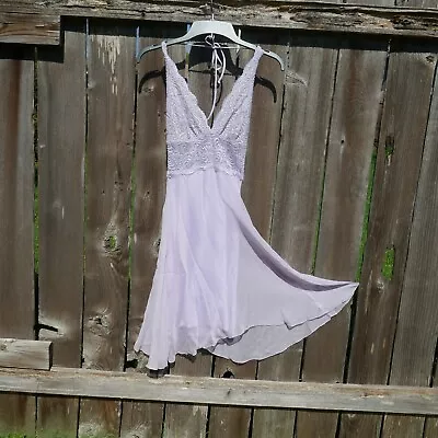 Bebe Halter Dress Light Purple Lace Bodice Slip Dress XS USA Sexy Flirty • $27.88