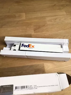 1/87 Scale WSI MODELS Model Truck - FedEx Express Truck And Trailer Model Set • £19.99