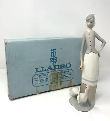 LLADRO Girl With Geese No. 1035 Porcelain Figurine 1970s W/Original Box • $69.99