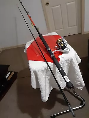 Spinning Fishing Rod Panfish Special 11'2pc UL 17lb Reel Quantum Strategy  • $72