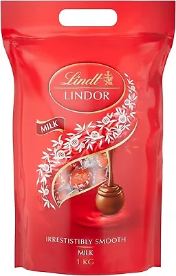 Lindt Lindor Milk Chocolate Truffles - 1000g (1 Pack) • £19.99