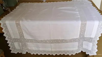 Vintage Irish Linen Tablecloth - Hand Crochet Cotton Lace • $19.73