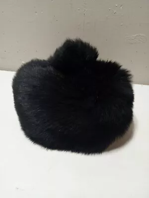 VINTAGE Woman's Black Fuzzy Hat • $10