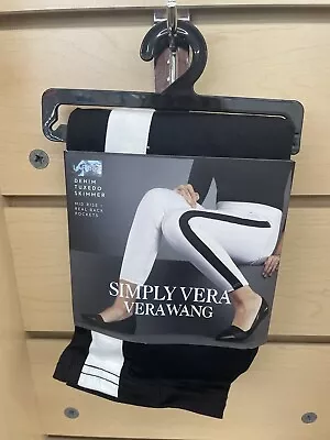 New With Tags Simply Vera Vera Wang Demin Tuxedo Skimmer-1X • $7.99