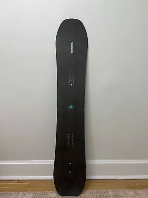 K2 Passport Snowboard - Size 157 • $320