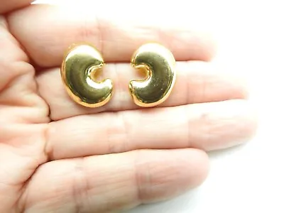 Gold Tone Metal Curl Pierced Earrings Vintage • $4.52