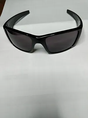 ✅🕶️ Oakley Fuel Cell 009096 Polished Black/warm Grey Sunglasses  • $74.95