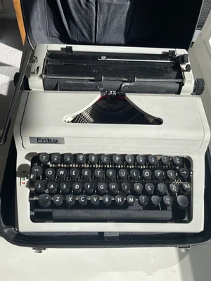 £30 • Buy Vintage Erika Model 42 Portable Typewriter 1970’s W/ Carry Case