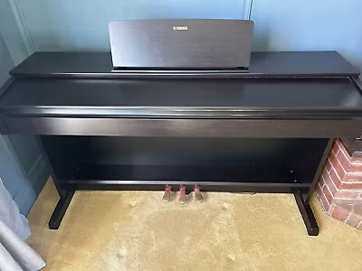 Yamaha Arius Digital Piano YPD-143 • £360