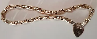 9ct Yellow Gold Bracelet With Heart Clasp • $280