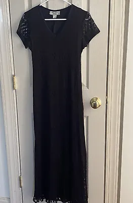 Vintage Superstition Women’s Dress New York Black Long Lace Lined V-neck Sz~6 • $44.88