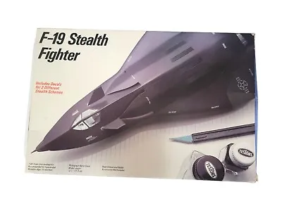*NIB* Testors Italeri F-19 Stealth Fighter 1/48 Model Kit 595 Factory Sealed • $44.99