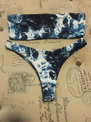 Womens Zaful Blue White Tie Dye Strapless Swimsuit Bikini Two Piece Size M 6 • £3.17