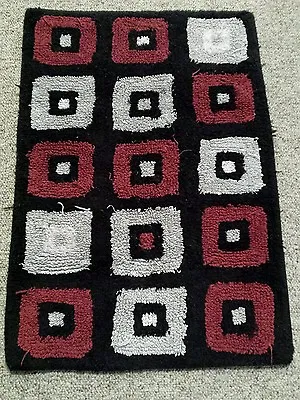 Entry Area Rug Knit Funky Chic Retro Metro Geometric 29 X 20 Art Floor Covering  • $32.95