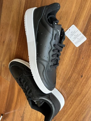 $65 • Buy Brand New Adidas Supercourt Core Black Us 9 Uk 8.5
