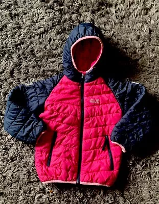 Girls Jack Wolfskin Pink & Blue Hooded Puffer Cost/Jacket Coat Age 7-8 Years • £5.99