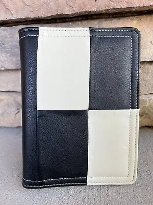 Day Runner Compact Black White Checkered Vegan 2205-0288 Planner  .75” MINT! • $50