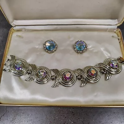 Vintage Sarah Coventry Bracelet  Silver White & Turquoise Color Costume Jewelry • $17.49