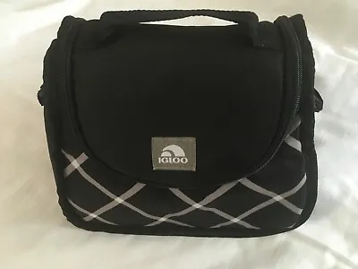 IGLOO Insulated Dome Top Lunch Bag Soft Cooler Black White Plaid Zipper Closure • $5
