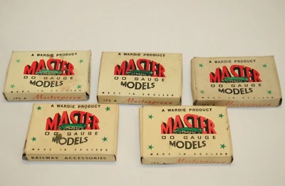 £30 • Buy WARDIE MASTER MODELS OO GAUGE - 5 X Vintage Railway Figure Sets Scenery