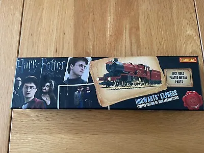 Hornby R3082 HARRY POTTER HOGWARTS EXPRESS Gold Plated Edition • £199