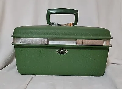 Vintage Luggage Royal Traveller Makeup Case W/Pocket & Top Tray & Mirror &KEY • $65