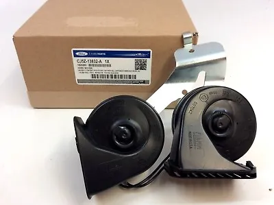 2013-2018 Ford Escape Dual High Low Note Electric Horn With Bracket New OEM • $64.63