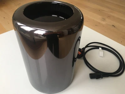 £675 • Buy 2013 Apple Mac Pro 6,1 3.0GHz 10-Core CPU 64GB 1866MHz RAM, Dual D500, 512GB SSD