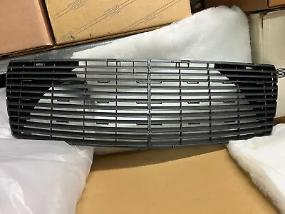 M-BENZ S-CLASS W140 Front Radiator Grille NEW GENUINE A1408881241 • $131