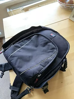 Dura Gadget Backpack/Camera Bag With Dividers Black • £0.99