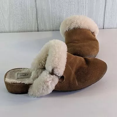 UGG Elanor Suede Mules Slip On Sheepskin Lining EUC SZ 6 • $29.99