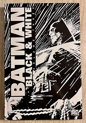 Batman: BLACK & WHITE Vol 3 HC DC Comics Azzarello Mignola Cooke Rodi Many More • $9.99