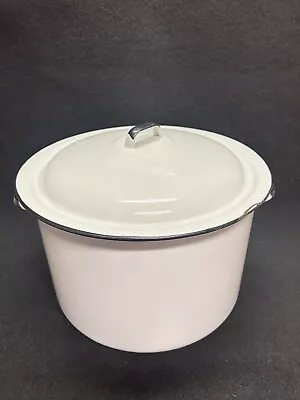 Large Vintage White Enamelware Stock Pot/Dutch Oven With Lid & Black Trim 11”x7” • $50