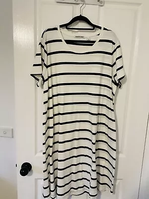 Country Road L Tshirt Striped Black & White Dress NWT Cotton • $22