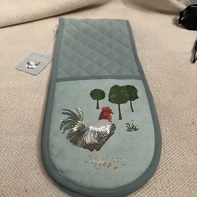 New Laura Ashley Chickens Oven Gloves Rare And Retired Brand New With Tags • £25