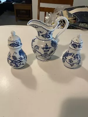 Vintage Blue Danube  Blue Onion  Japan Salt And Pepper Set & 6” Small Pitcher • $35