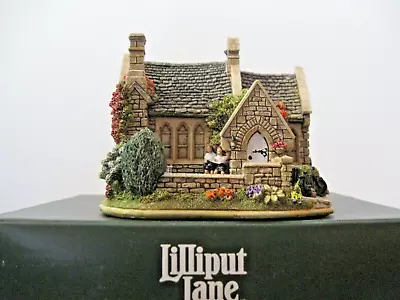 Lilliput Lane L2463  Country School  Mint In Original Box With Deed. • £0