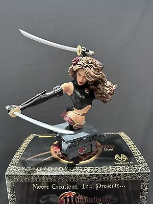 The Magdalena Bust CS Moore Studio Top Cow Statue 481/3000 Vintage 2002 • $125