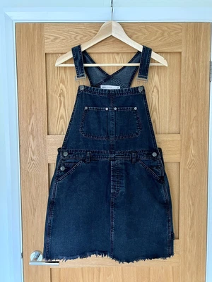 £10 • Buy ASOS Black Denim Pinafore Dress - Size 12 - VGC