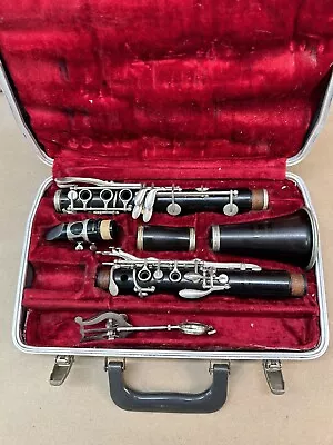 Vintage Selmer Bundy Wood Bb Clarinet With Case And Mpc For Restore • $89