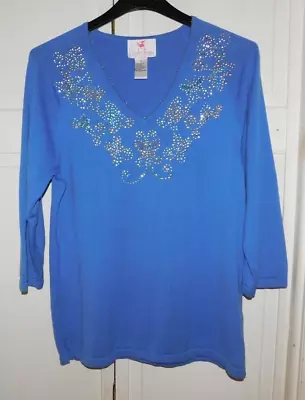 Neat Preowned Quacker Factory Med Womans Top With Rhinestone & Stud Design • $9.95