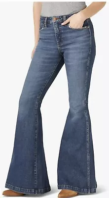 New Women’s Wrangler Retro High Rise Trumpet Flare Jeans 26x32 Bell Bottom • $32.99