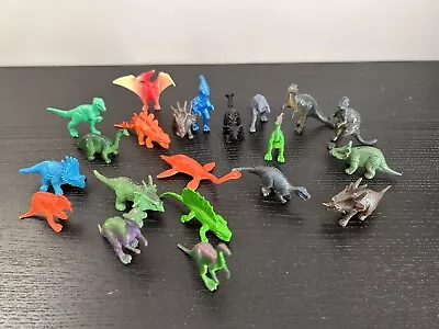 Plastic Dinosaur Figures Small Mini Lot Of 21 Pieces Unbranded Dino Vintage • $19.99